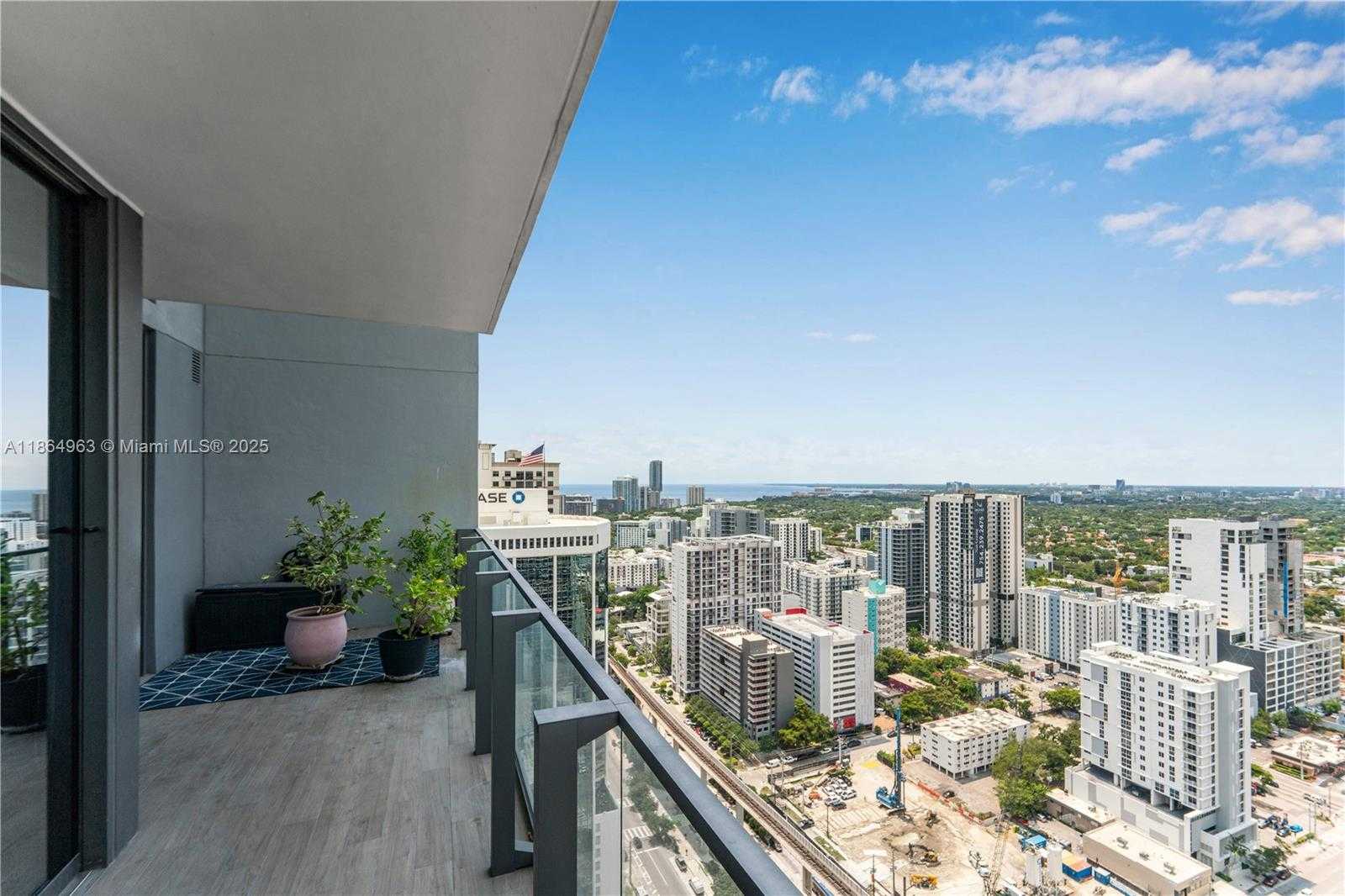 Small Image of 88 SOUTH WEST 7TH ST #2910, Miami Number 4