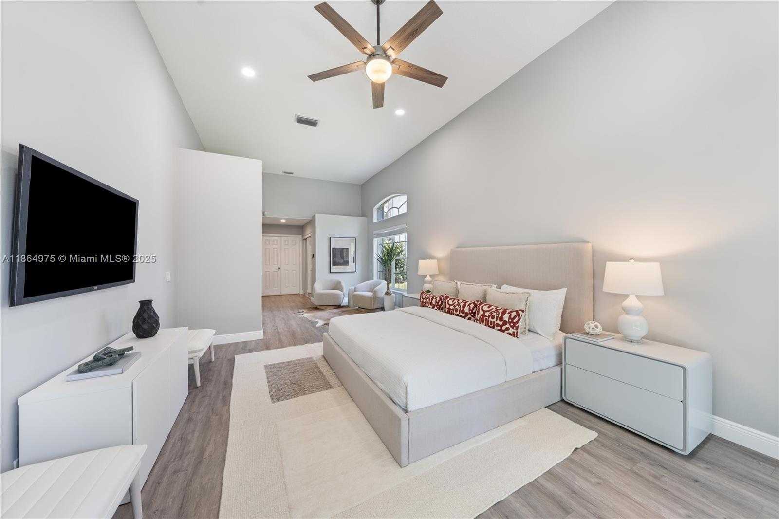 Small Image of 2587 JARDIN CT, Weston Number 14