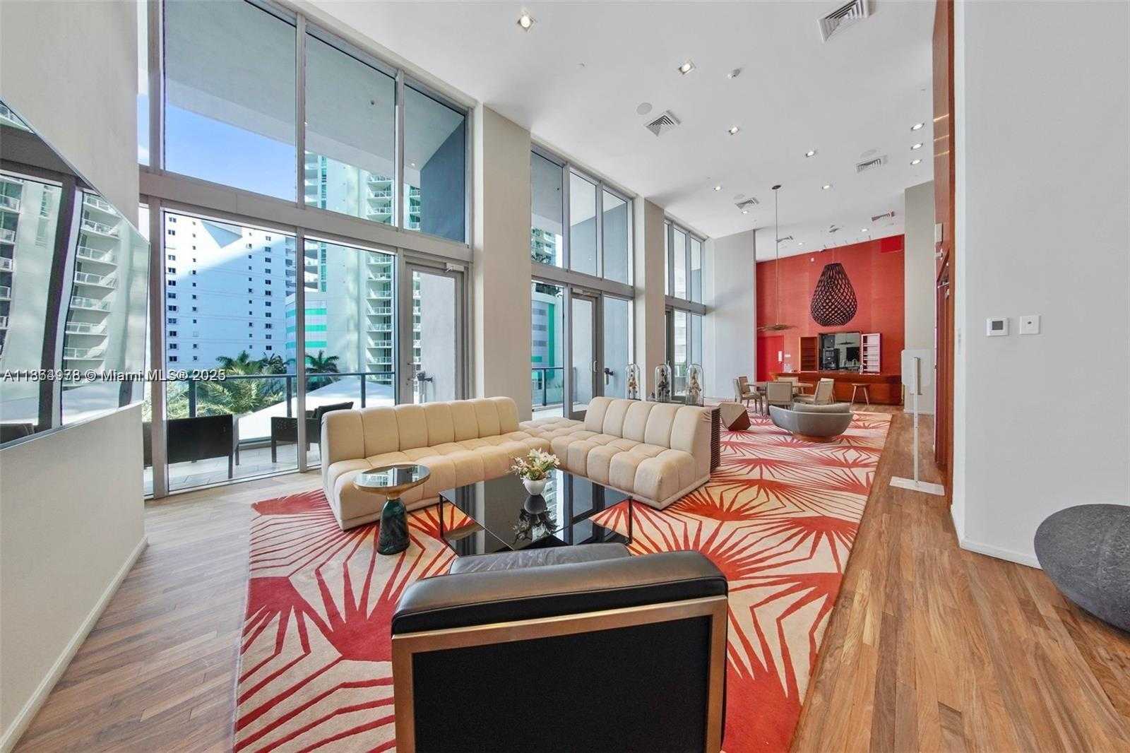 Small Image of 1300 BRICKELL BAY DR #1909, Miami Number 33