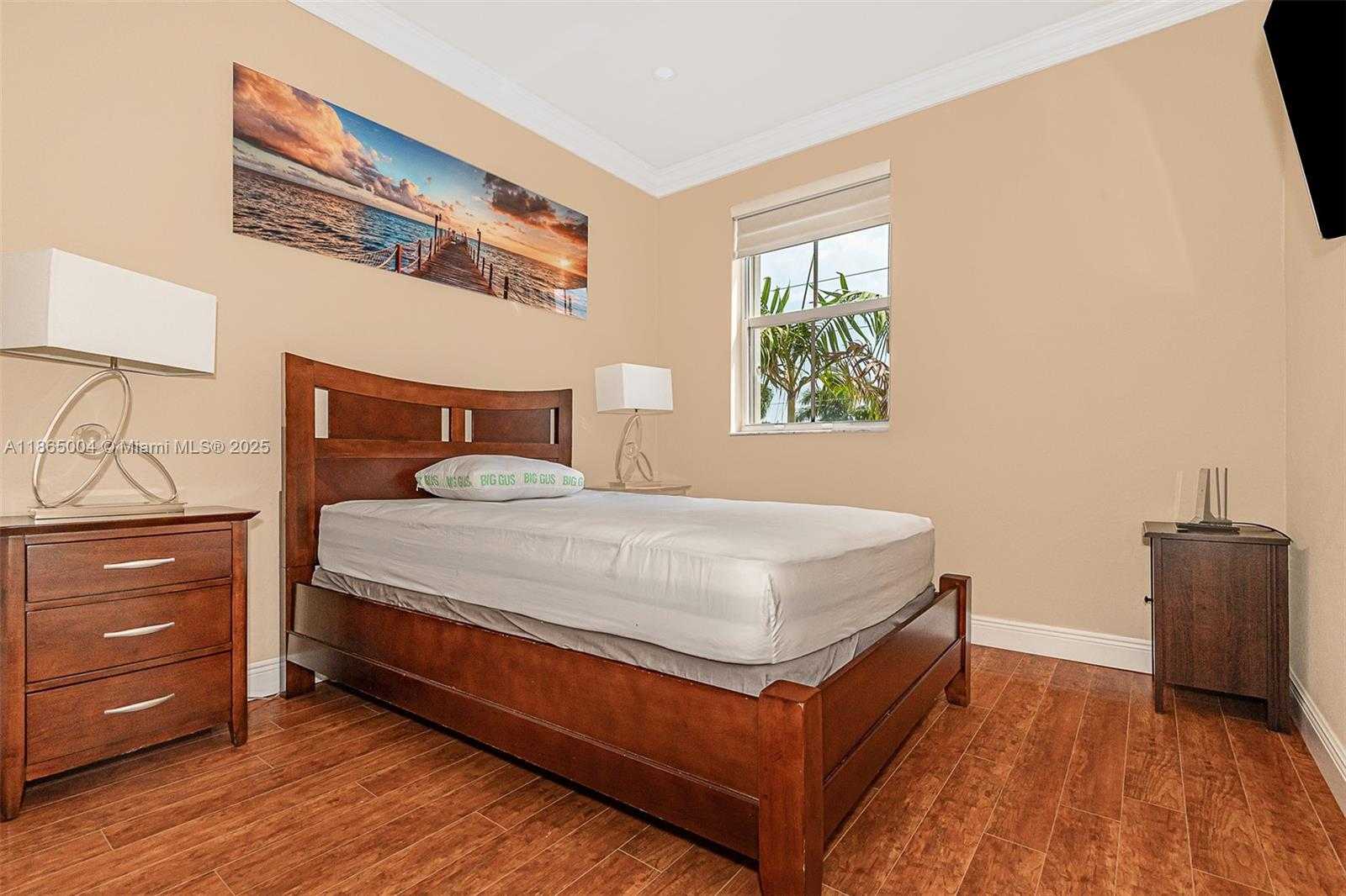 Small Image of 11410 SOUTH WEST 137TH CT #11410, Miami Number 16
