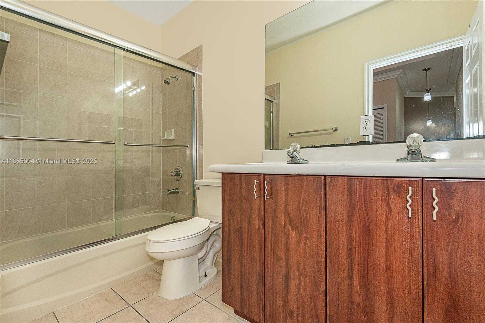 Small Image of 11410 SOUTH WEST 137TH CT #11410, Miami Number 18