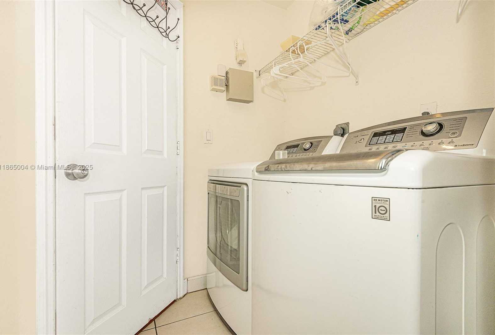 Small Image of 11410 SOUTH WEST 137TH CT #11410, Miami Number 26