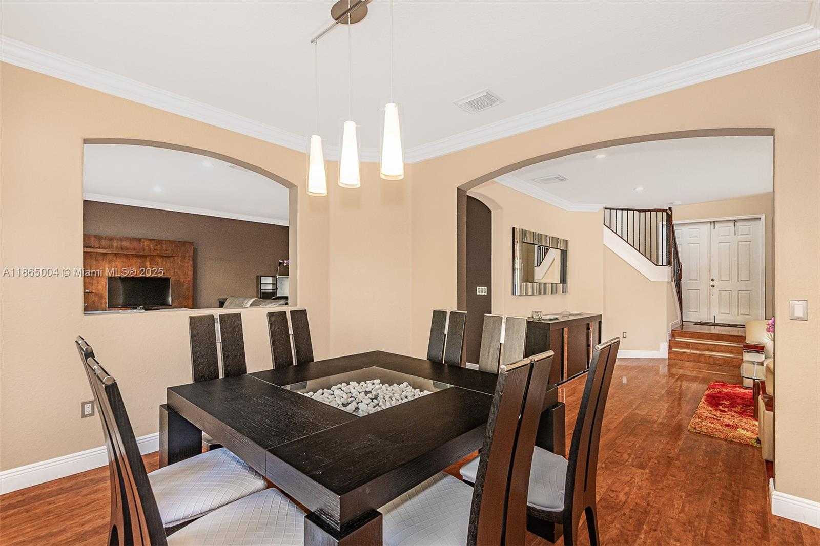 Small Image of 11410 SOUTH WEST 137TH CT #11410, Miami Number 6