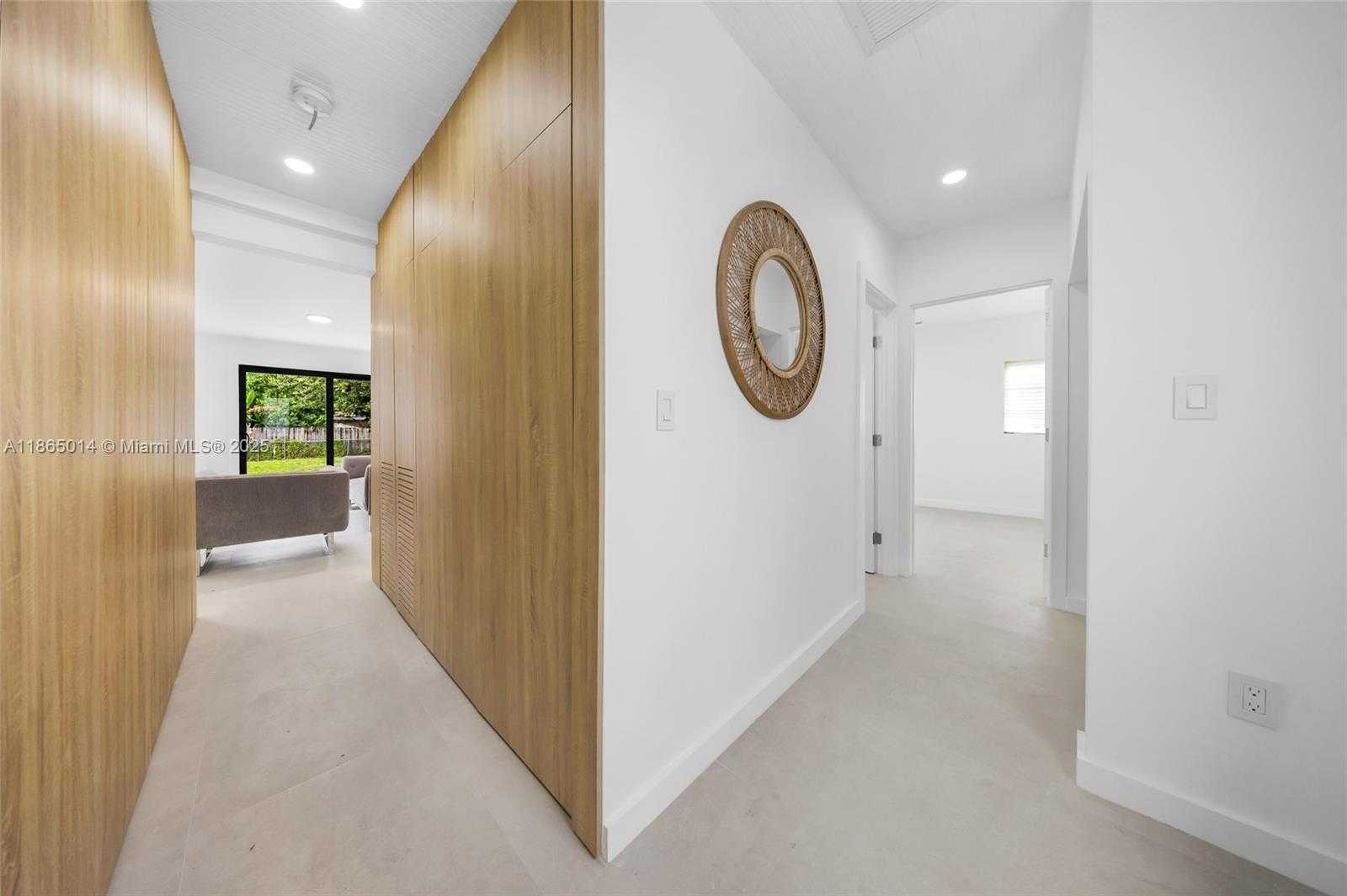 Small Image of 275 NORTH WEST 97TH ST, Miami Number 15