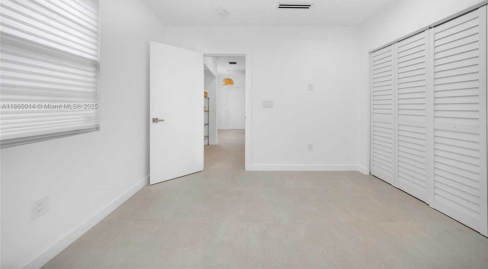 Small Image of 275 NORTH WEST 97TH ST, Miami Number 19