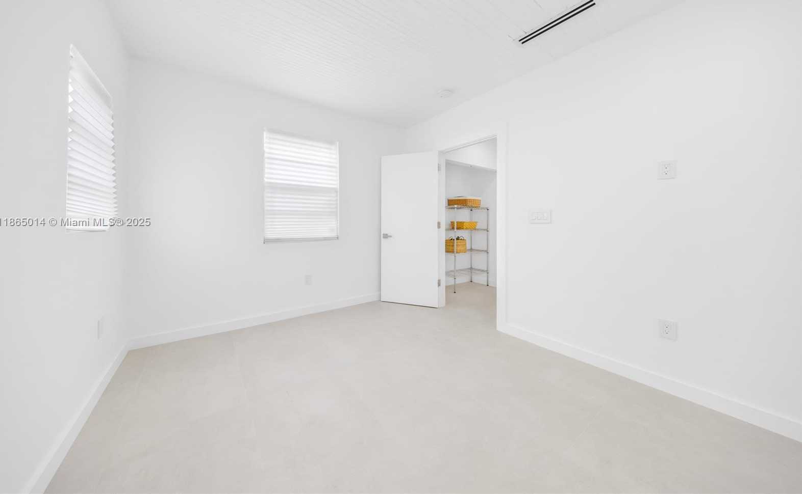 Small Image of 275 NORTH WEST 97TH ST, Miami Number 20