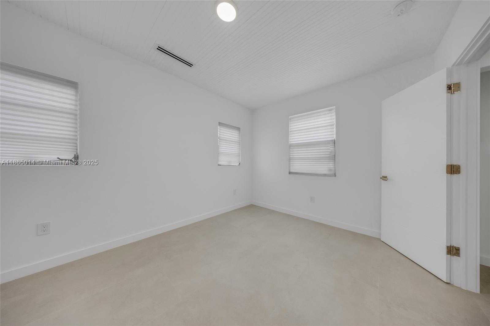 Small Image of 275 NORTH WEST 97TH ST, Miami Number 21