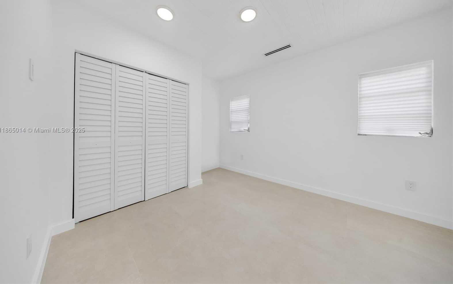 Small Image of 275 NORTH WEST 97TH ST, Miami Number 31