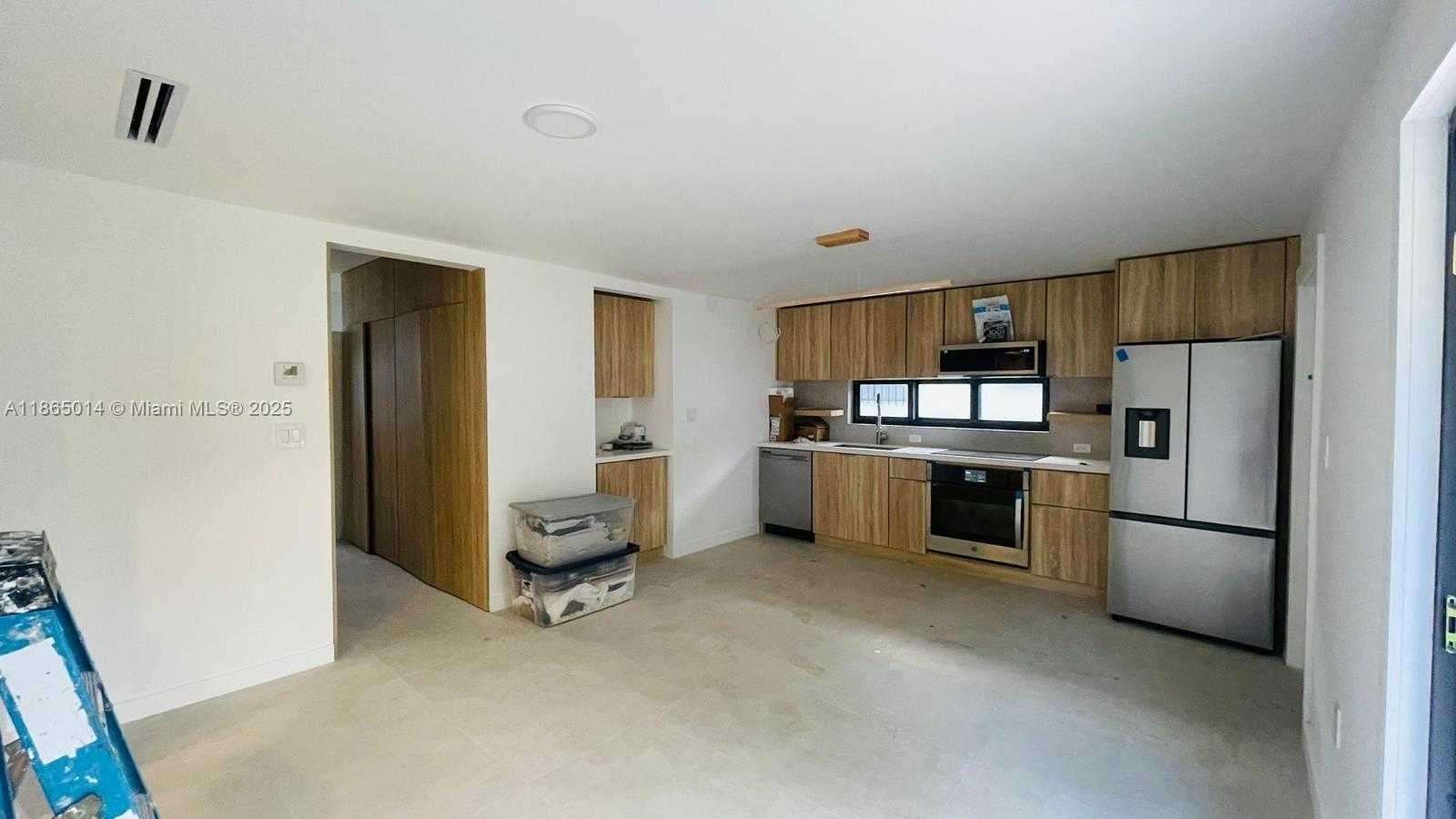 Small Image of 275 NORTH WEST 97TH ST, Miami Number 40