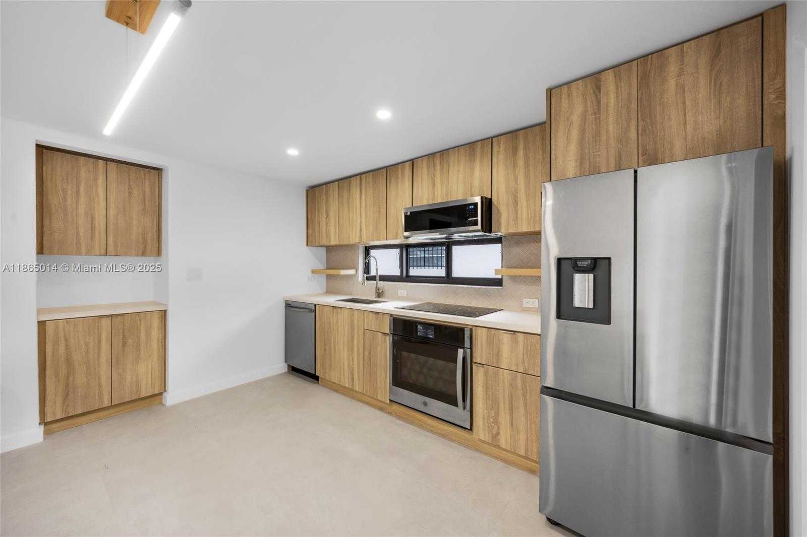 Small Image of 275 NORTH WEST 97TH ST, Miami Number 6
