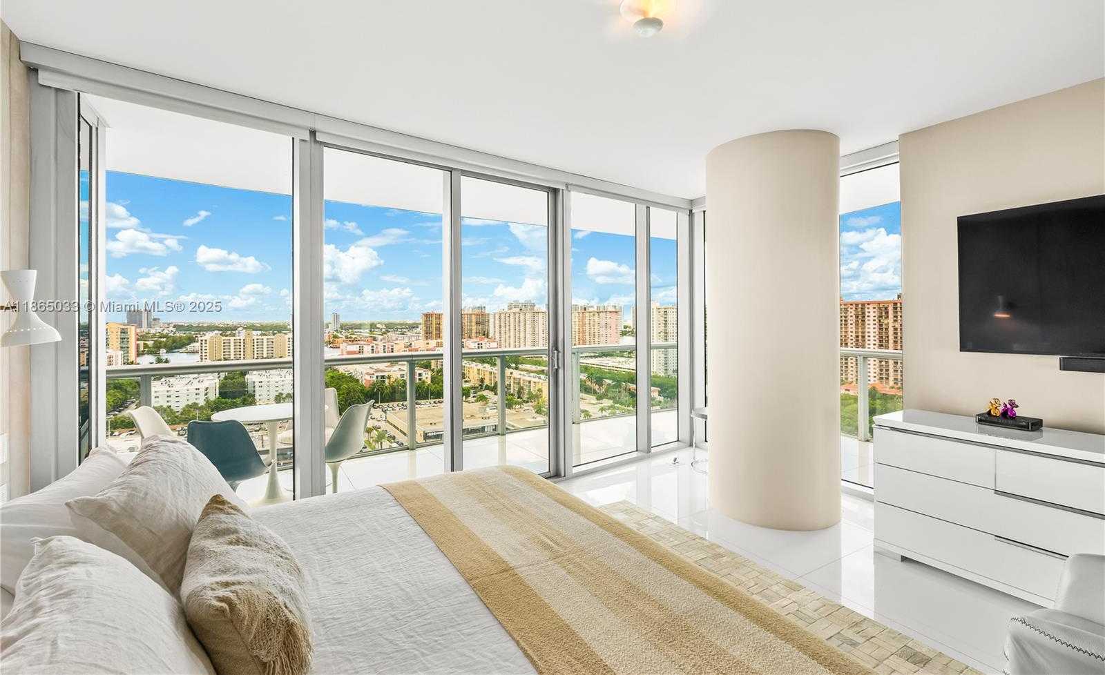 Small Image of 17001 COLLINS AVE #1908, Sunny Isles Beach Number 15