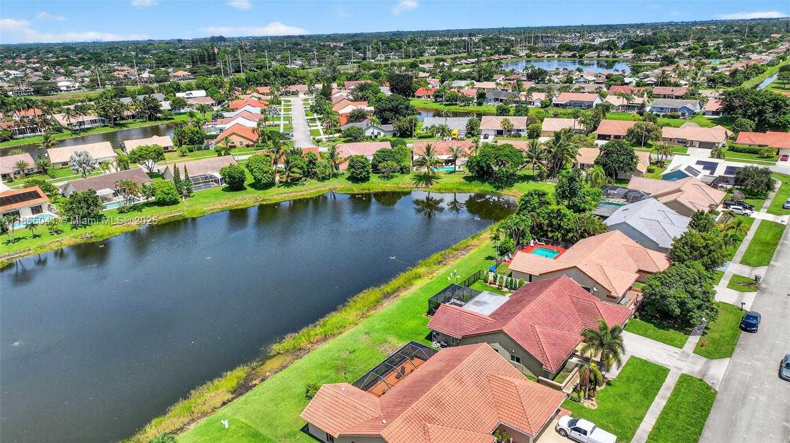 Small Image of 9505 MAJESTIC WAY, Boynton Beach Number 58