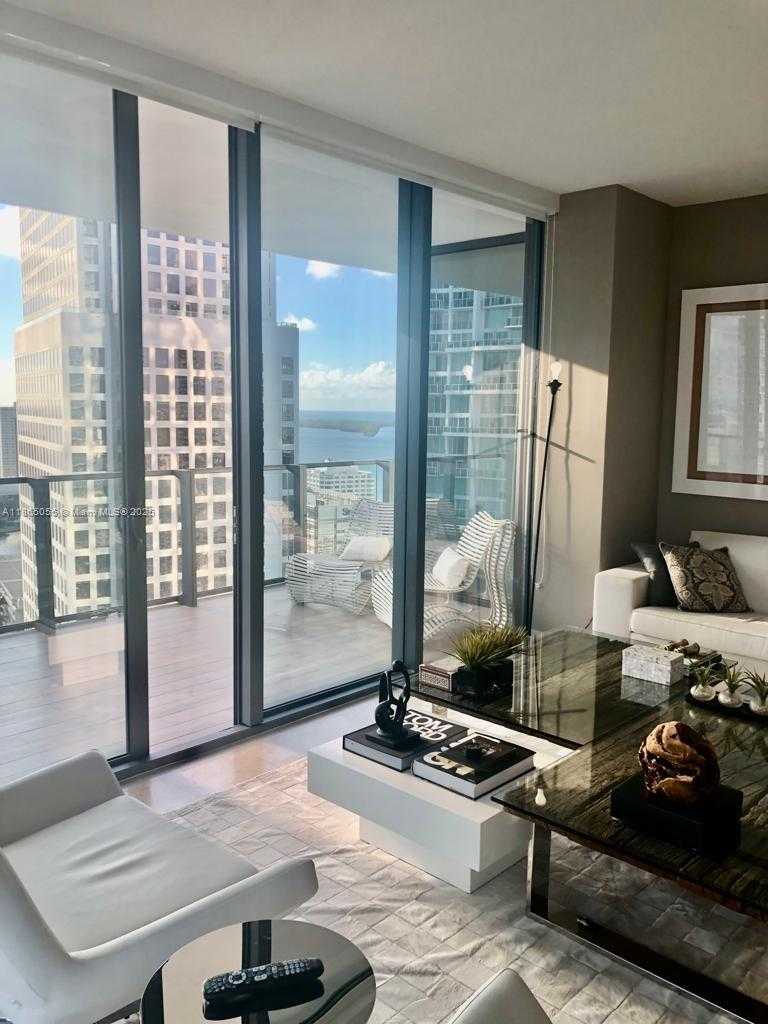 Small Image of 68 SOUTH EAST 6TH ST #2611, Miami Number 29
