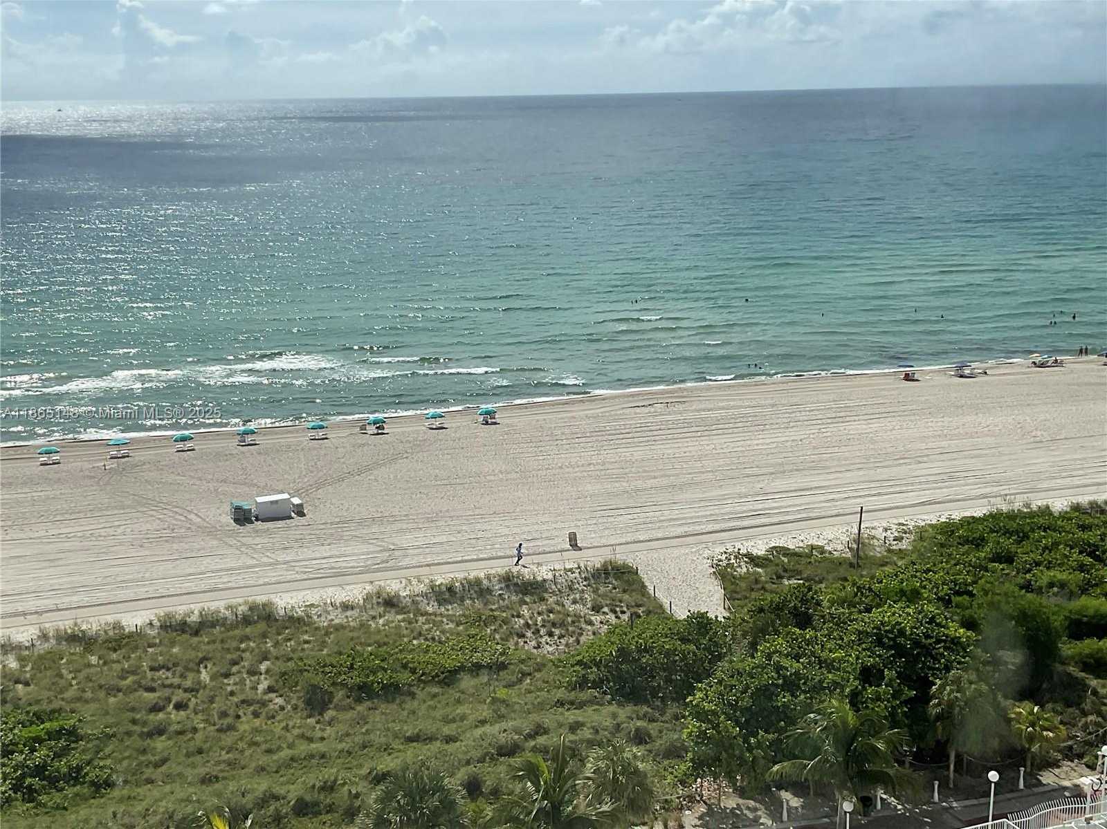 Small Image of 5701 COLLINS AVE #1201, Miami Beach Number 30