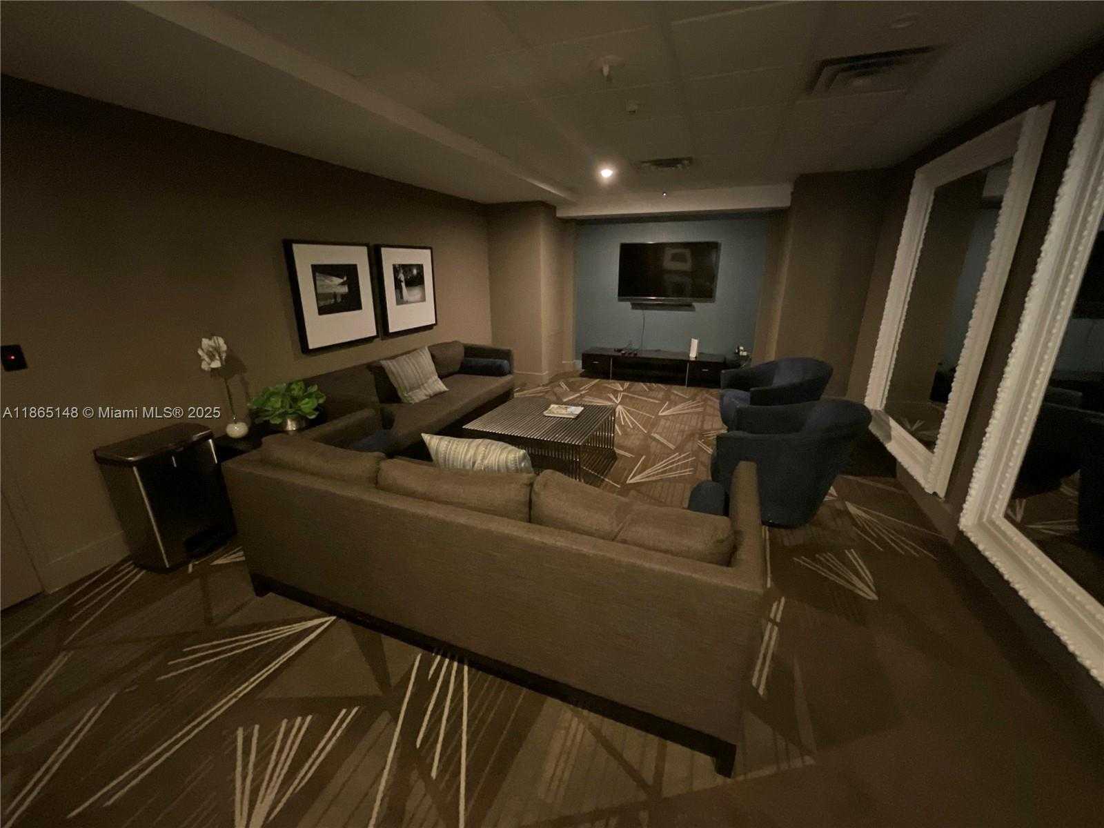 Small Image of 5701 COLLINS AVE #1201, Miami Beach Number 42