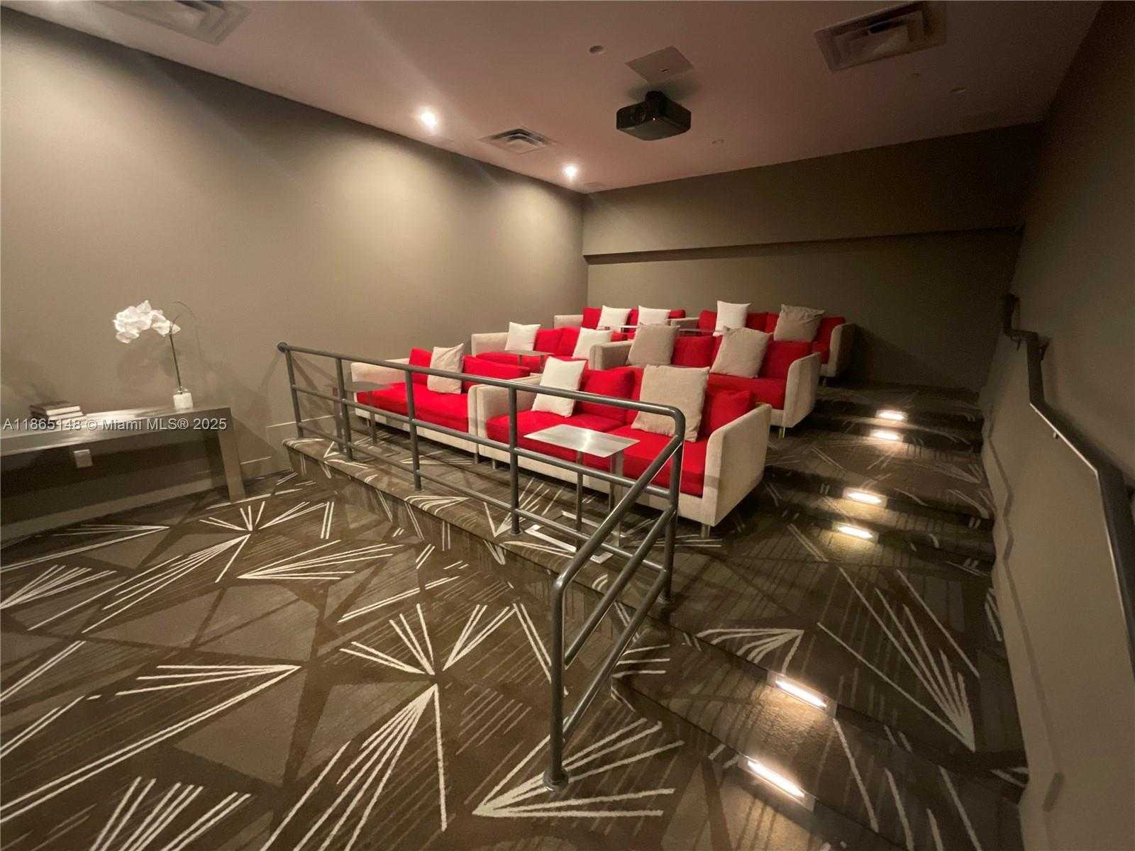 Small Image of 5701 COLLINS AVE #1201, Miami Beach Number 43