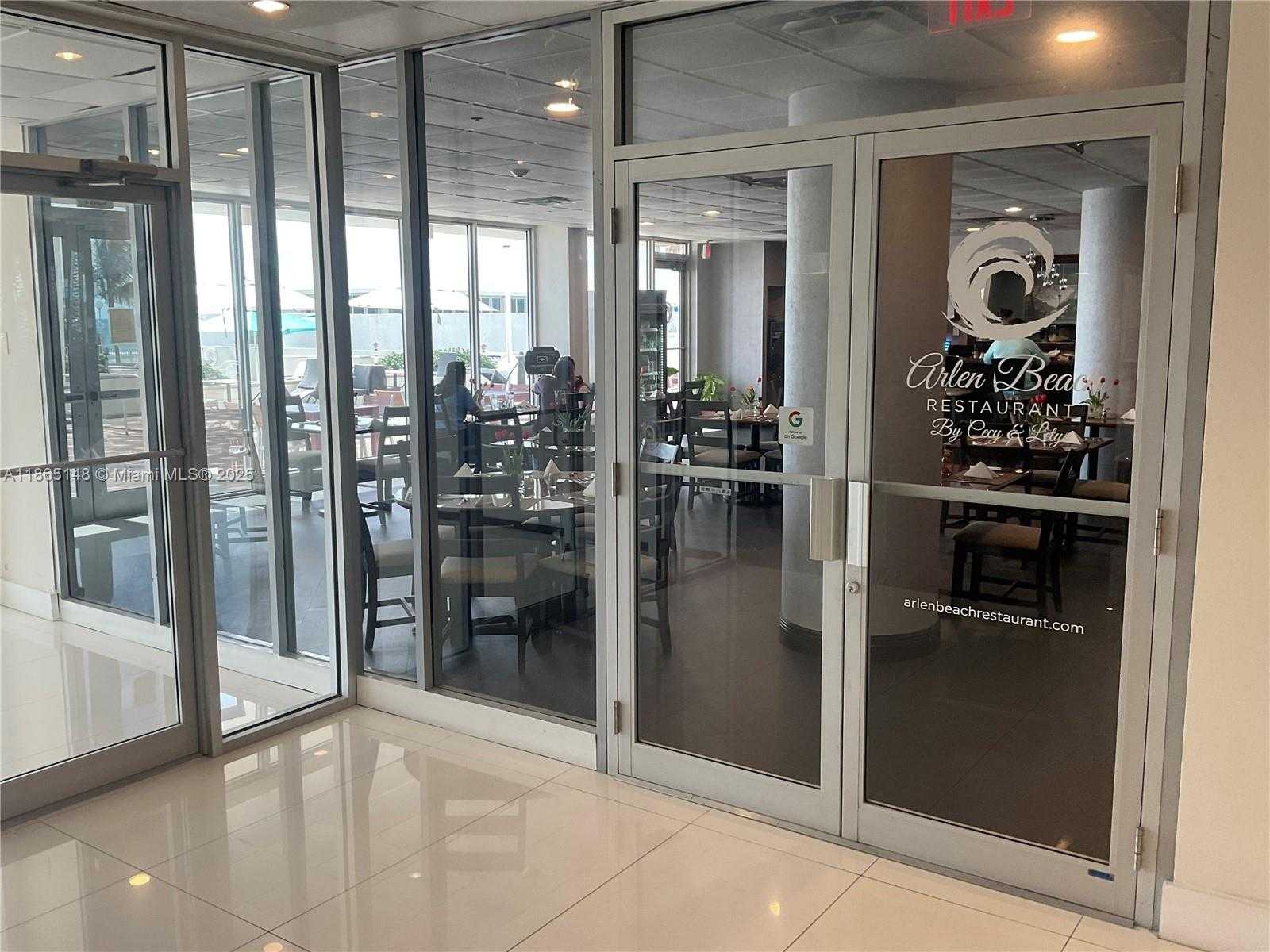 Small Image of 5701 COLLINS AVE #1201, Miami Beach Number 47