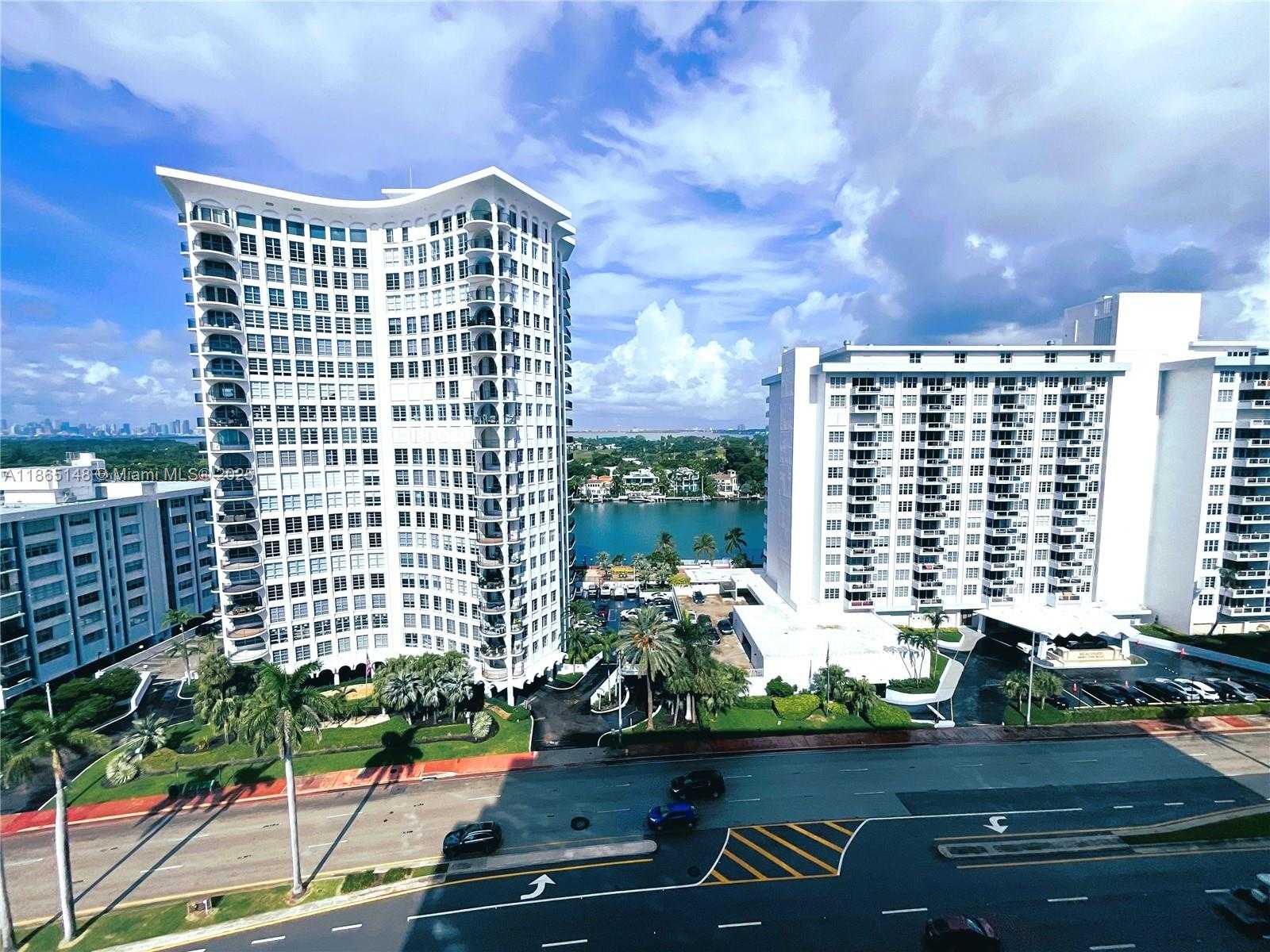 Small Image of 5701 COLLINS AVE #1201, Miami Beach Number 8