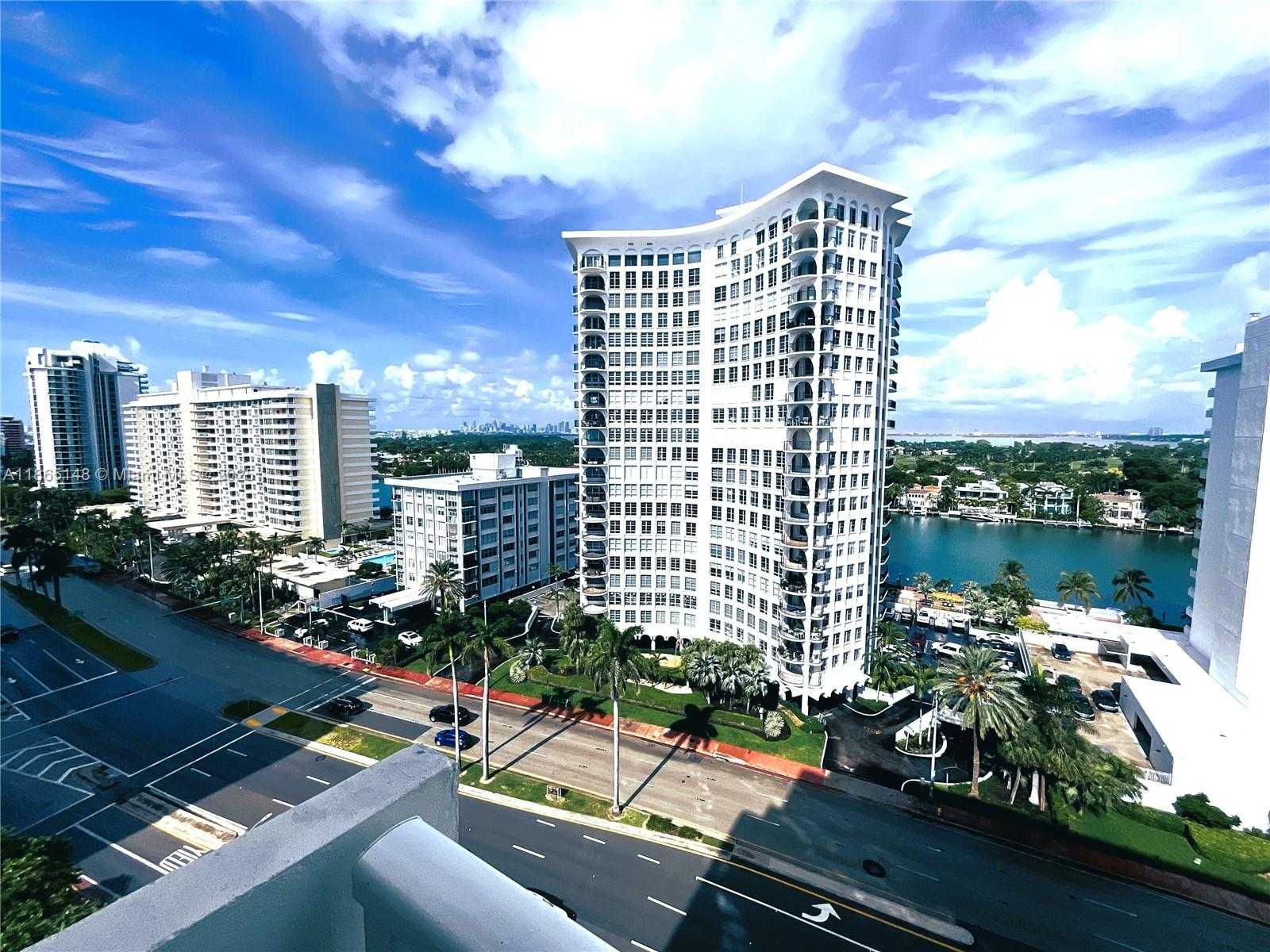 Small Image of 5701 COLLINS AVE #1201, Miami Beach Number 9
