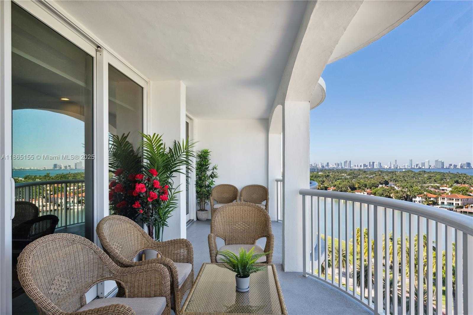 Small Image of 5401 COLLINS AVE #1020, Miami Beach Number 16