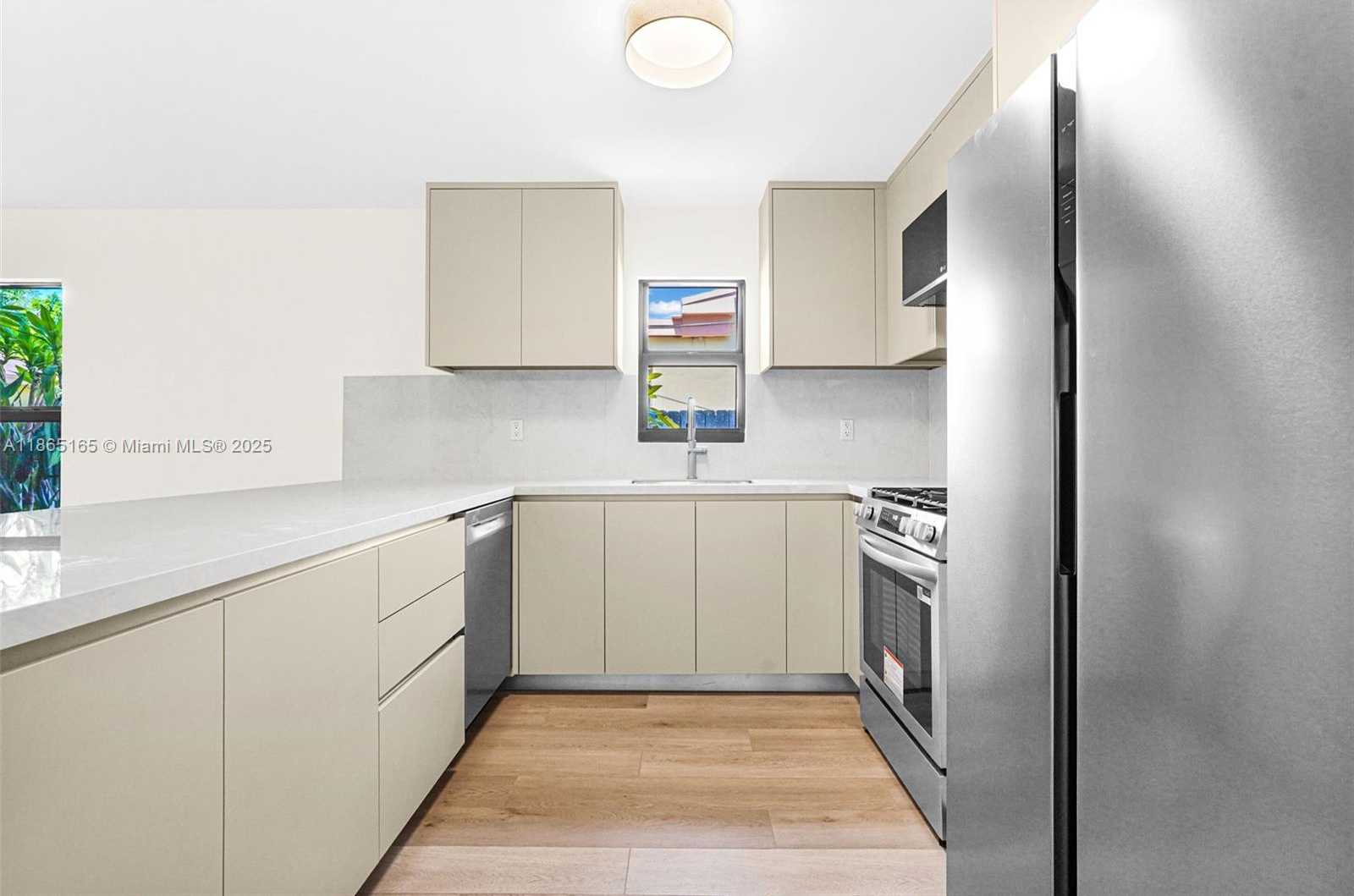 Small Image of 136 NORTH WEST 53, Miami Number 14
