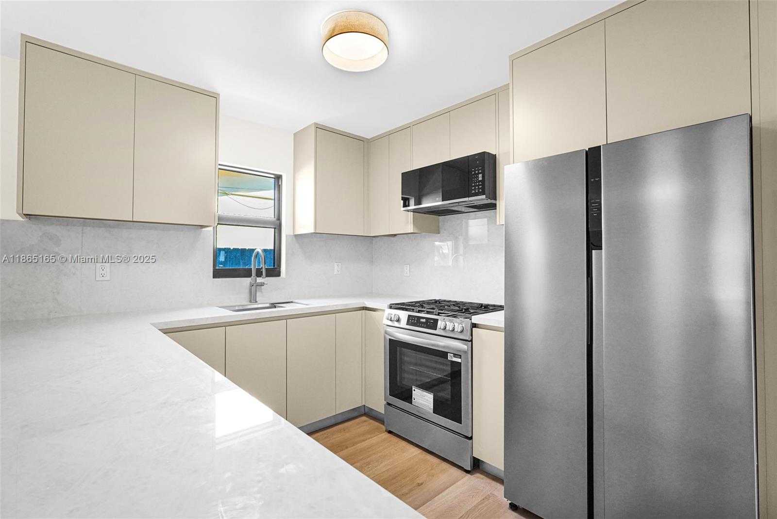 Small Image of 136 NORTH WEST 53, Miami Number 15