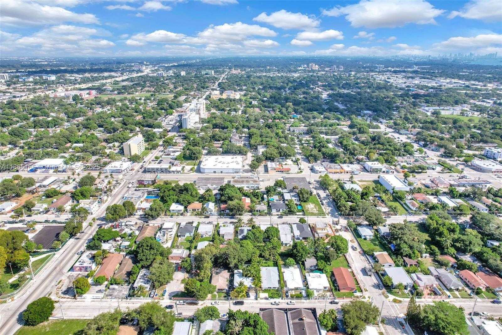 Small Image of 136 NORTH WEST 53, Miami Number 49