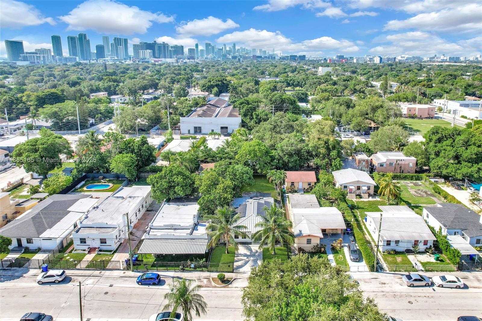 Small Image of 136 NORTH WEST 53, Miami Number 50