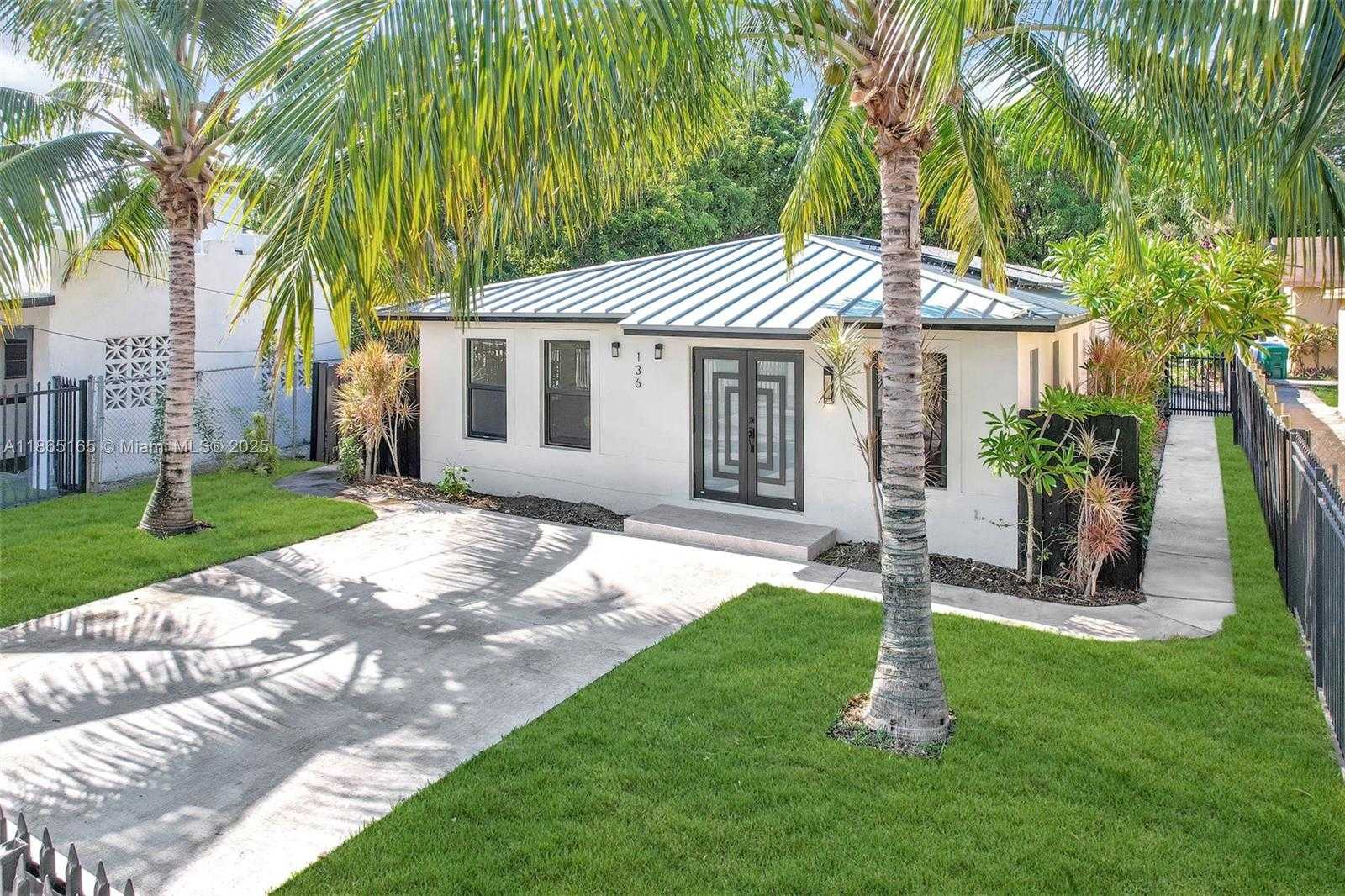 Small Image of 136 NORTH WEST 53, Miami Number 74