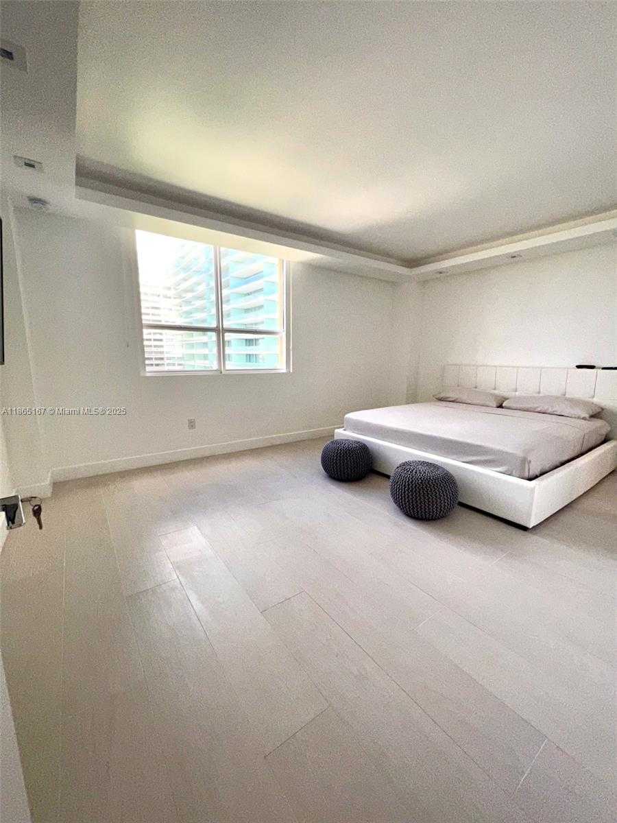 Small Image of 10185 COLLINS AVE #902, Bal Harbour Number 16