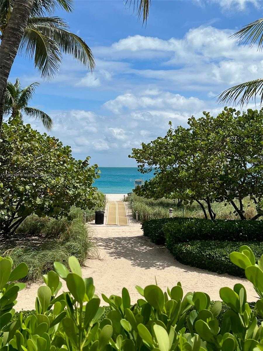 Small Image of 10185 COLLINS AVE #902, Bal Harbour Number 34