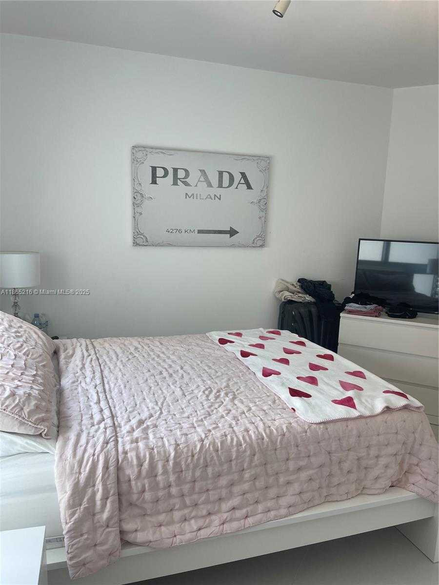 Small Image of 350 SOUTH MIAMI AVE #1108, Miami Number 6