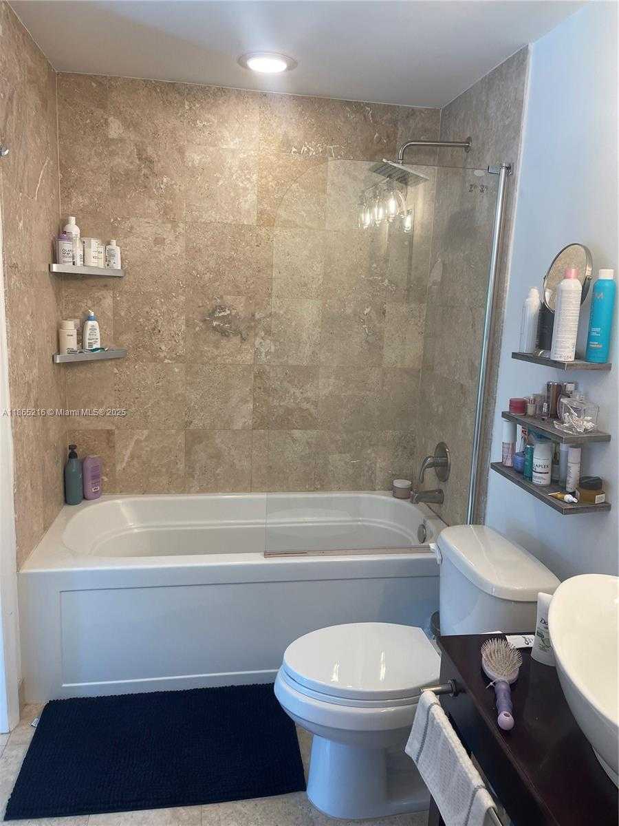 Small Image of 350 SOUTH MIAMI AVE #1108, Miami Number 8