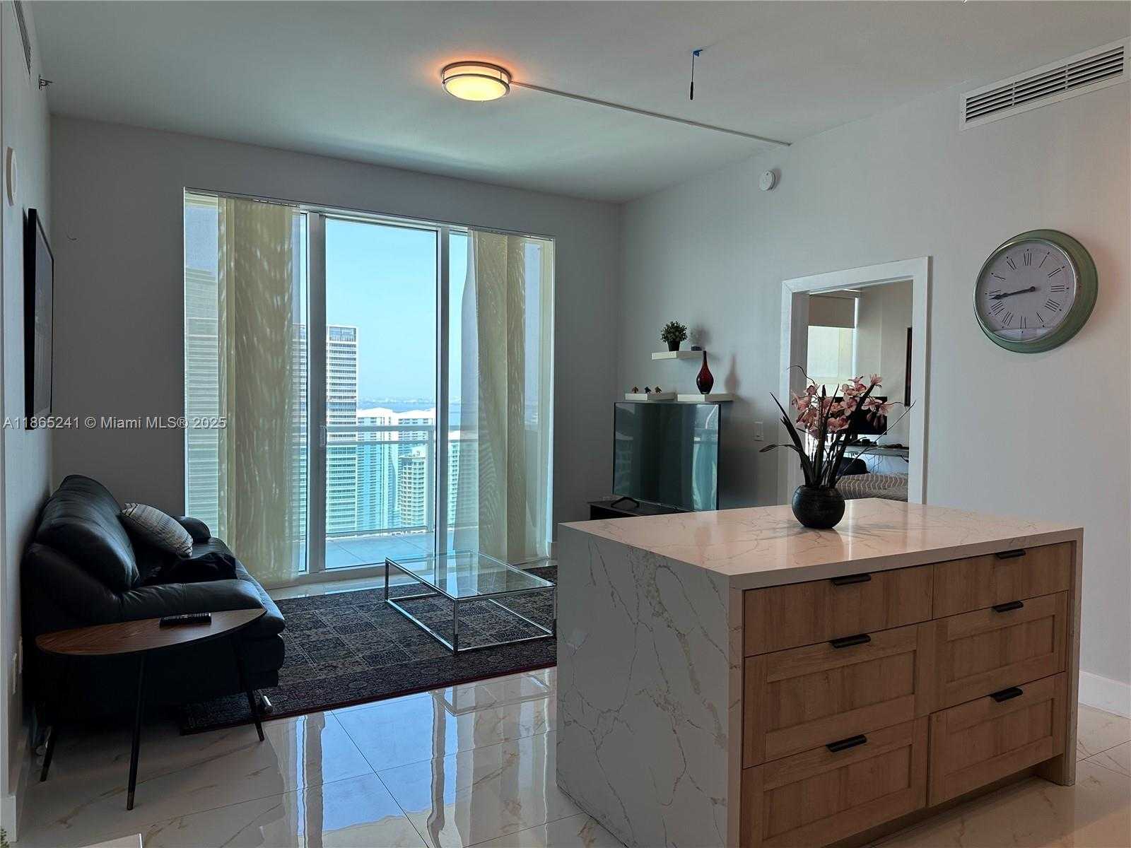 Small Image of 950 BRICKELL BAY DR #5106, Miami Number 15