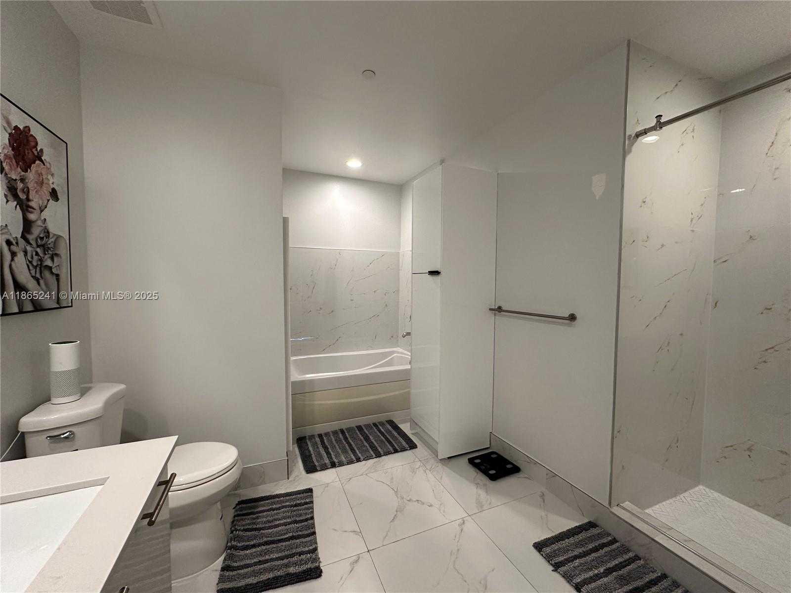 Small Image of 950 BRICKELL BAY DR #5106, Miami Number 28