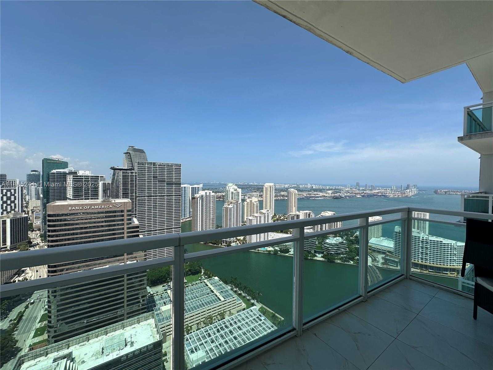 Small Image of 950 BRICKELL BAY DR #5106, Miami Number 47