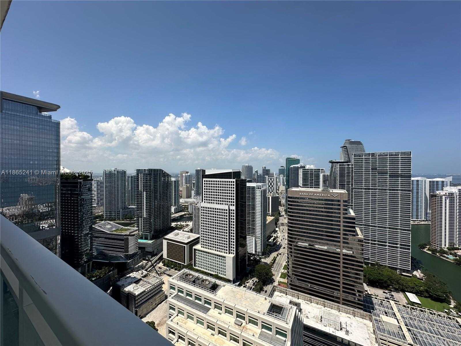 Small Image of 950 BRICKELL BAY DR #5106, Miami Number 49