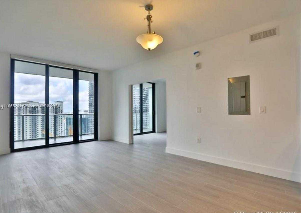 Small Image of 1010 BRICKELL AVE #3307, Miami Number 17