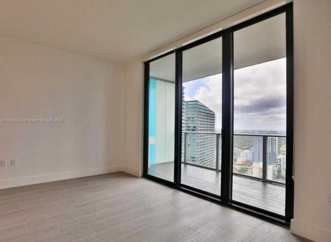 Small Image of 1010 BRICKELL AVE #3307, Miami Number 18