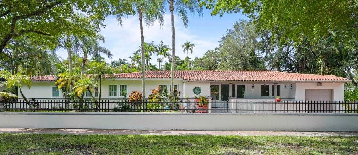 Small Image of 1436 MANTUA #None, Coral Gables Number 2