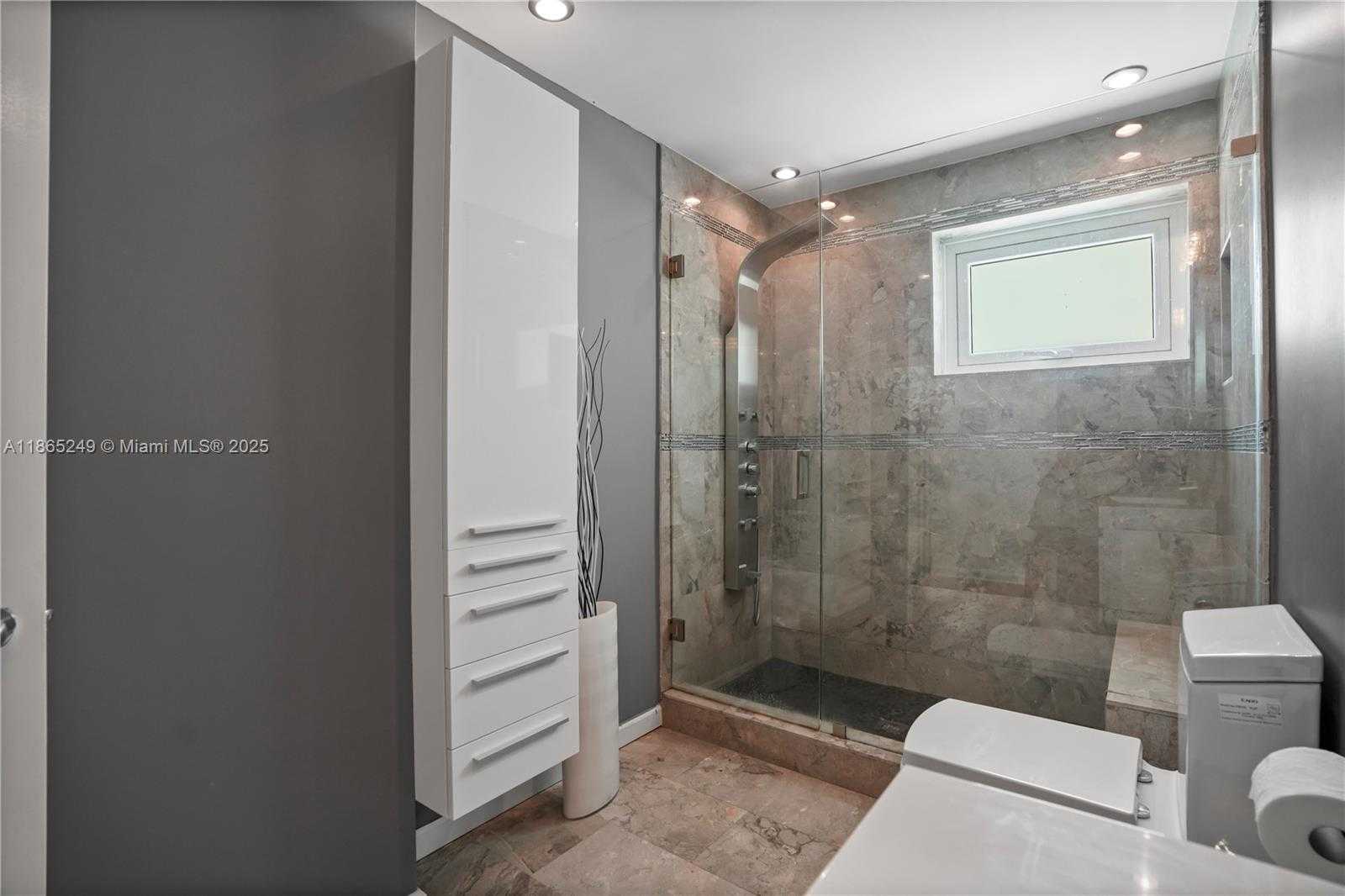 Small Image of 1436 MANTUA #None, Coral Gables Number 25