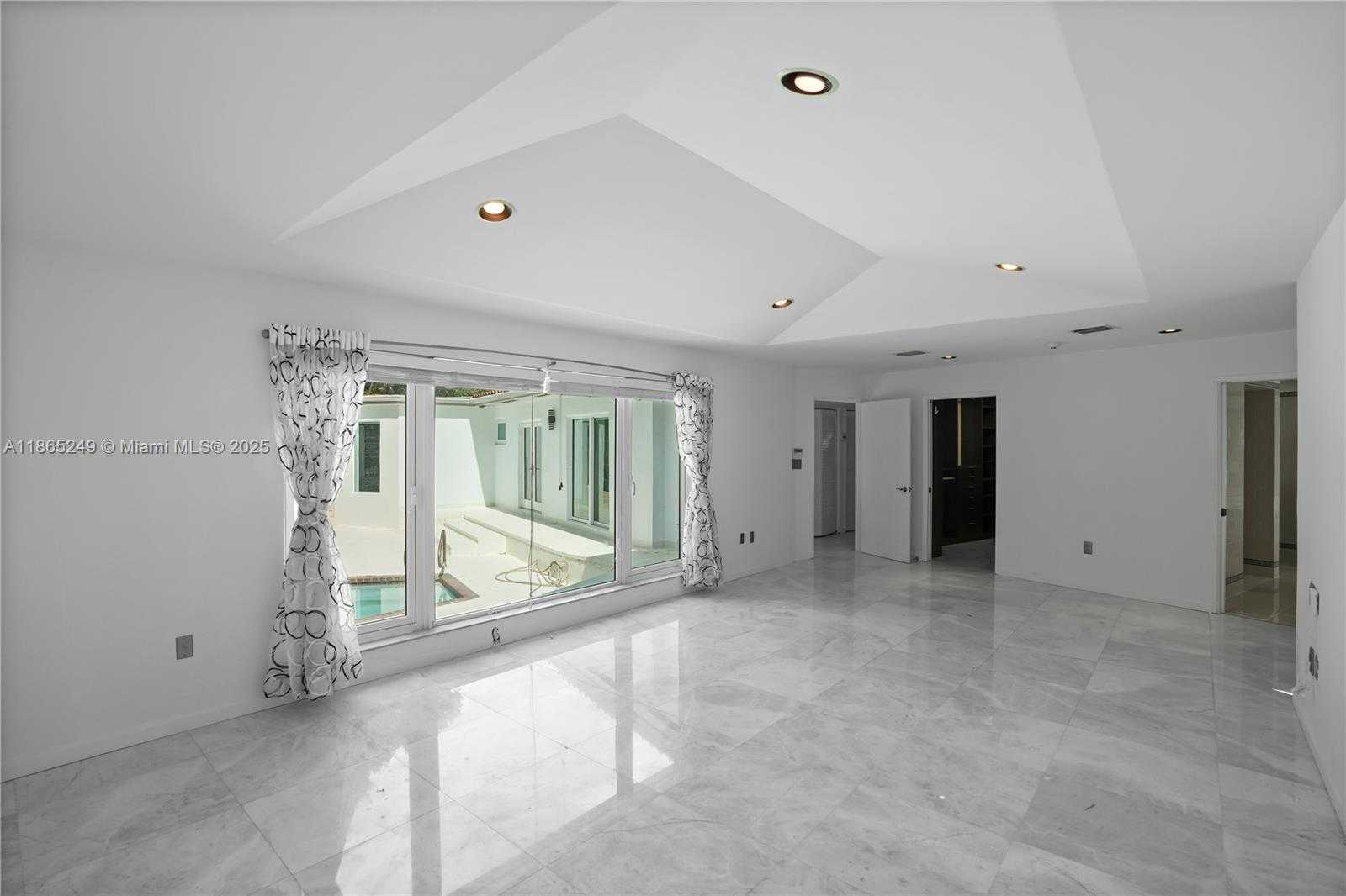 Small Image of 1436 MANTUA #None, Coral Gables Number 28