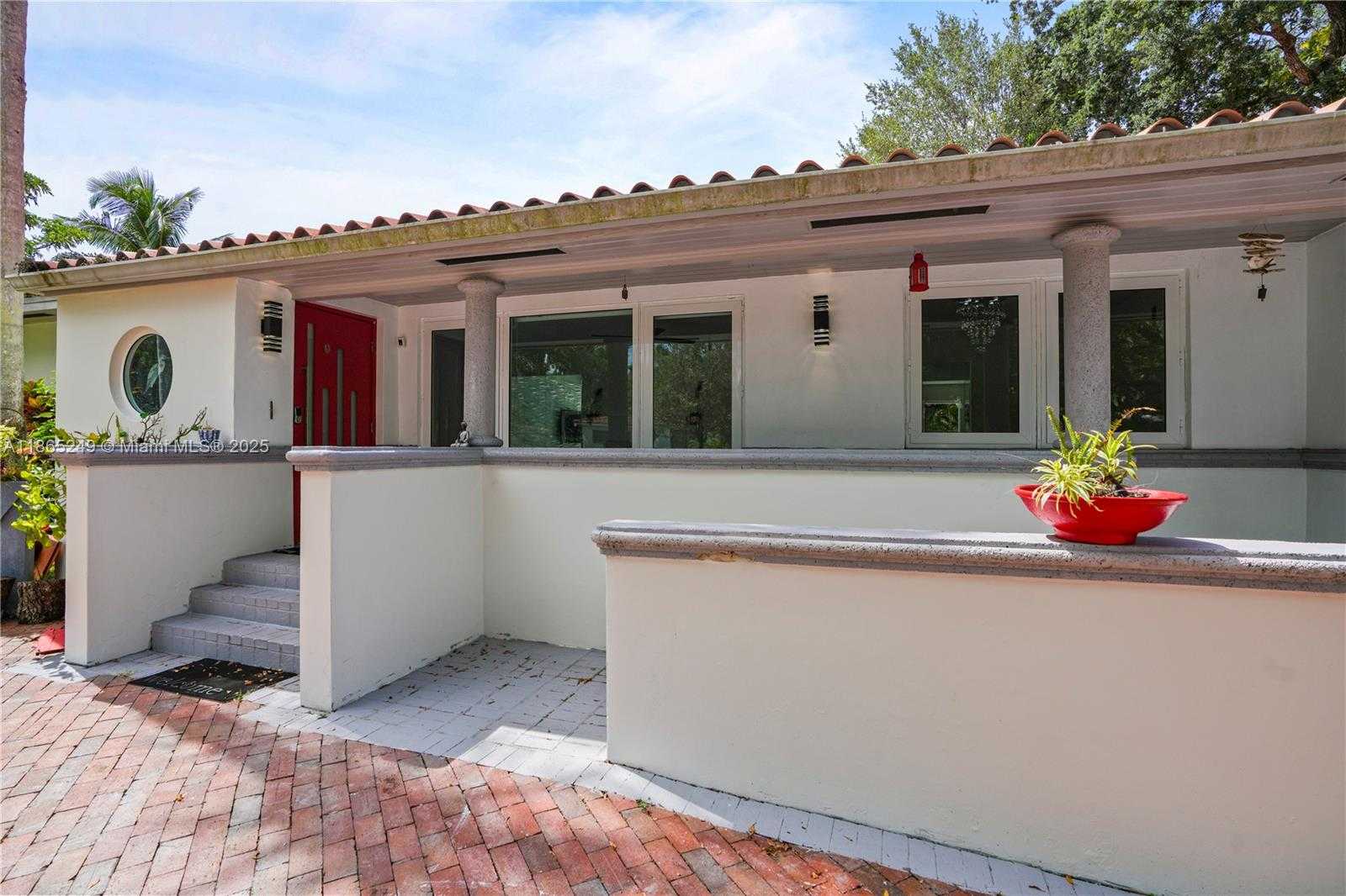 Small Image of 1436 MANTUA #None, Coral Gables Number 4
