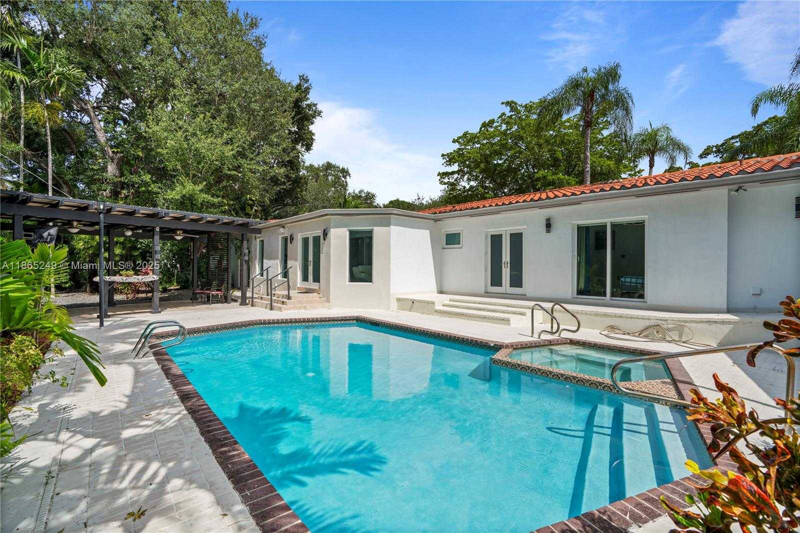 Small Image of 1436 MANTUA #None, Coral Gables Number 43