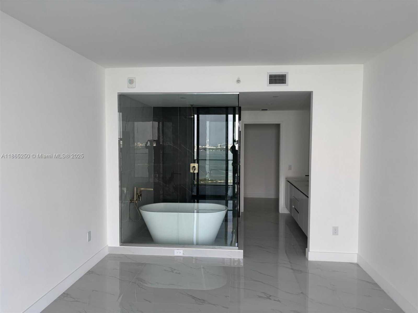 Small Image of 700 NORTH EAST 24TH ST #3705, Miami Number 4