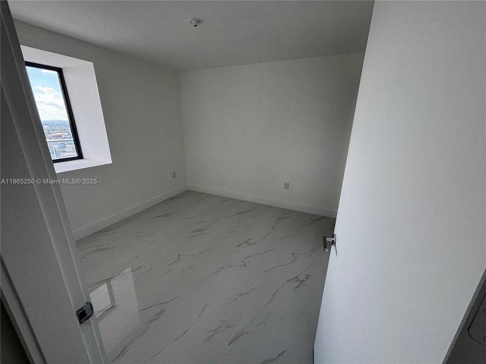 Small Image of 700 NORTH EAST 24TH ST #3705, Miami Number 6