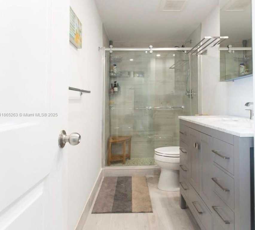 Small Image of 1250 SOUTH MIAMI AVE #3504, Miami Number 10