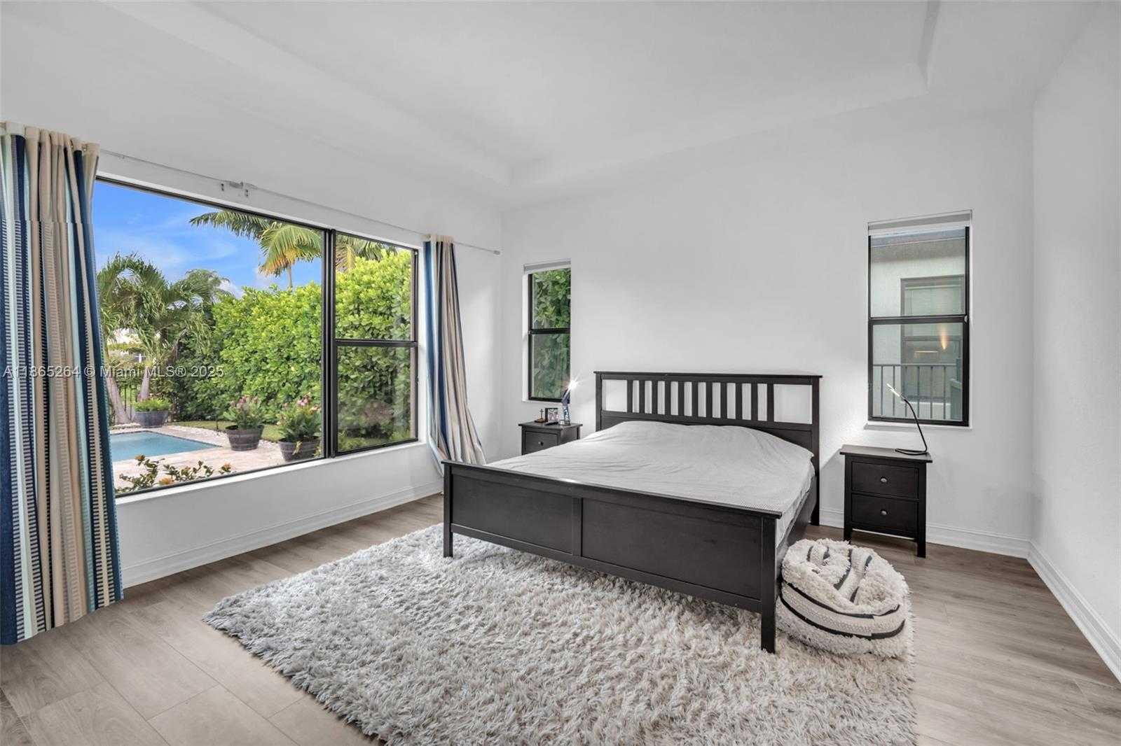 Small Image of 1281 SOUTH WEST 113TH WAY #1281, Pembroke Pines Number 22