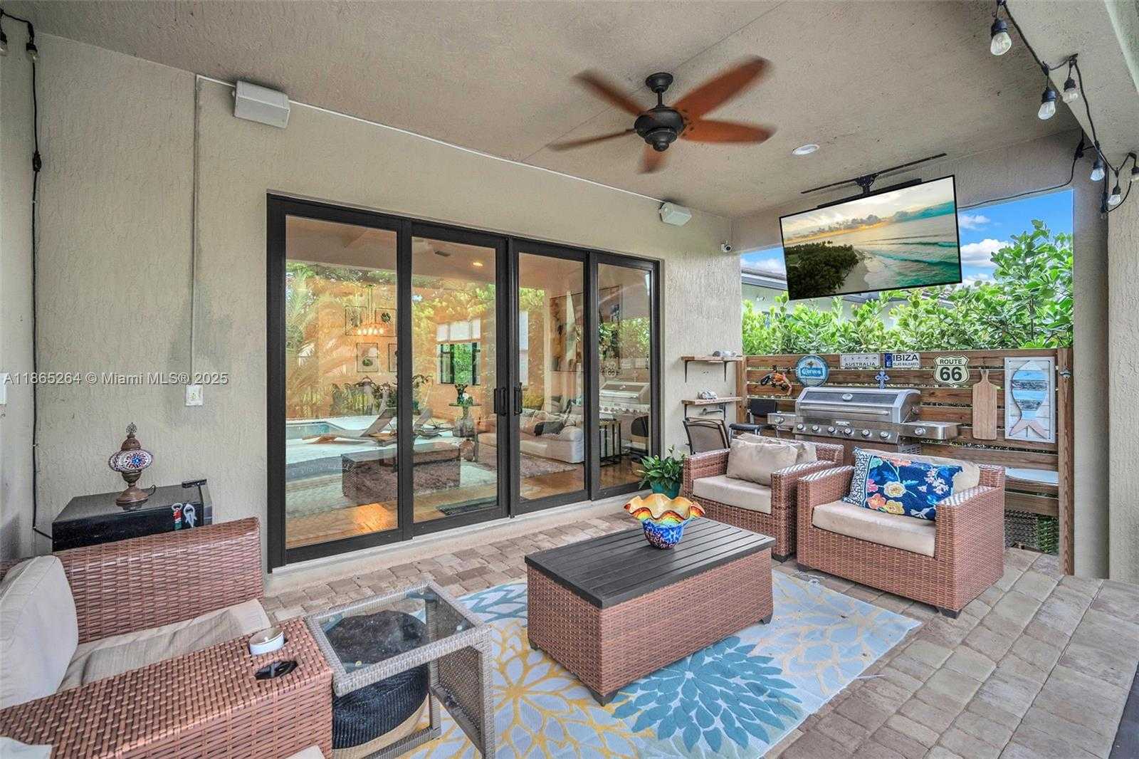 Small Image of 1281 SOUTH WEST 113TH WAY #1281, Pembroke Pines Number 26