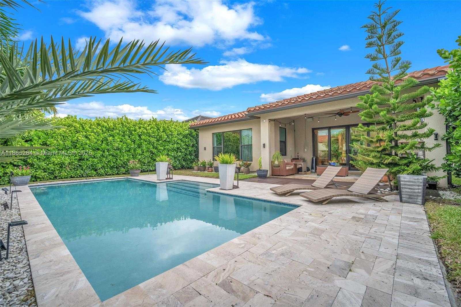 Small Image of 1281 SOUTH WEST 113TH WAY #1281, Pembroke Pines Number 28